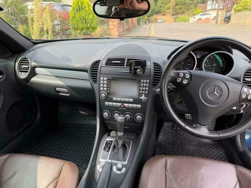 Mercedes-Benz CLS Cls 320 Cdi Red #18