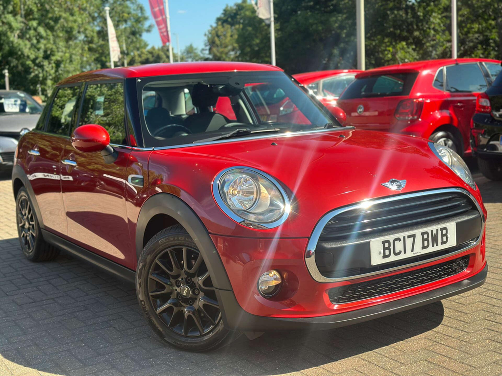 Mini Hatch 1.5 One D