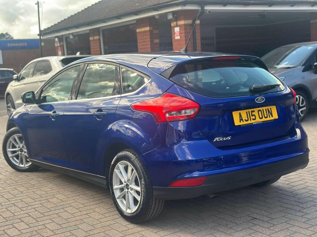 Ford Focus 1.5 Zetec Tdci #3