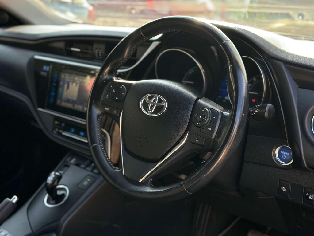 Toyota Auris 1.8 Business Edition Tss Hybrid Vvt-i Cvt #2