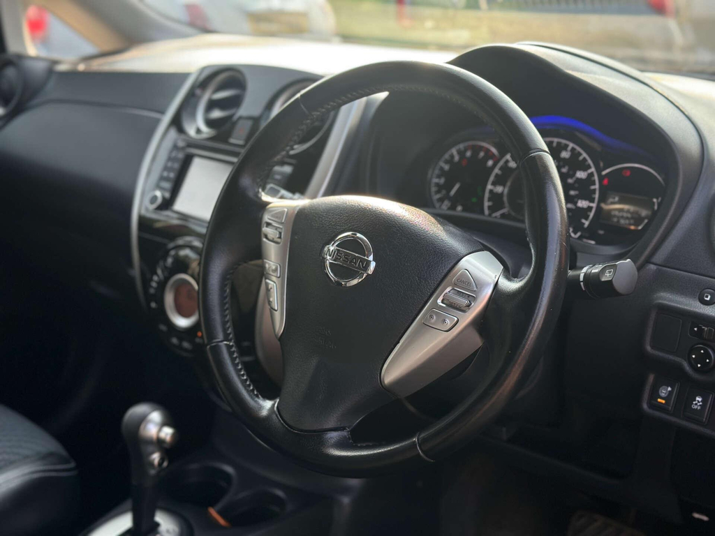 Nissan Note 1.2 Dig-s Acenta Premium Cvt Euro 5 Ss Grey #2