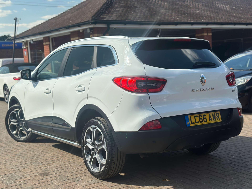 Renault Kadjar 1.5 Dynamique S Nav Dci White #3