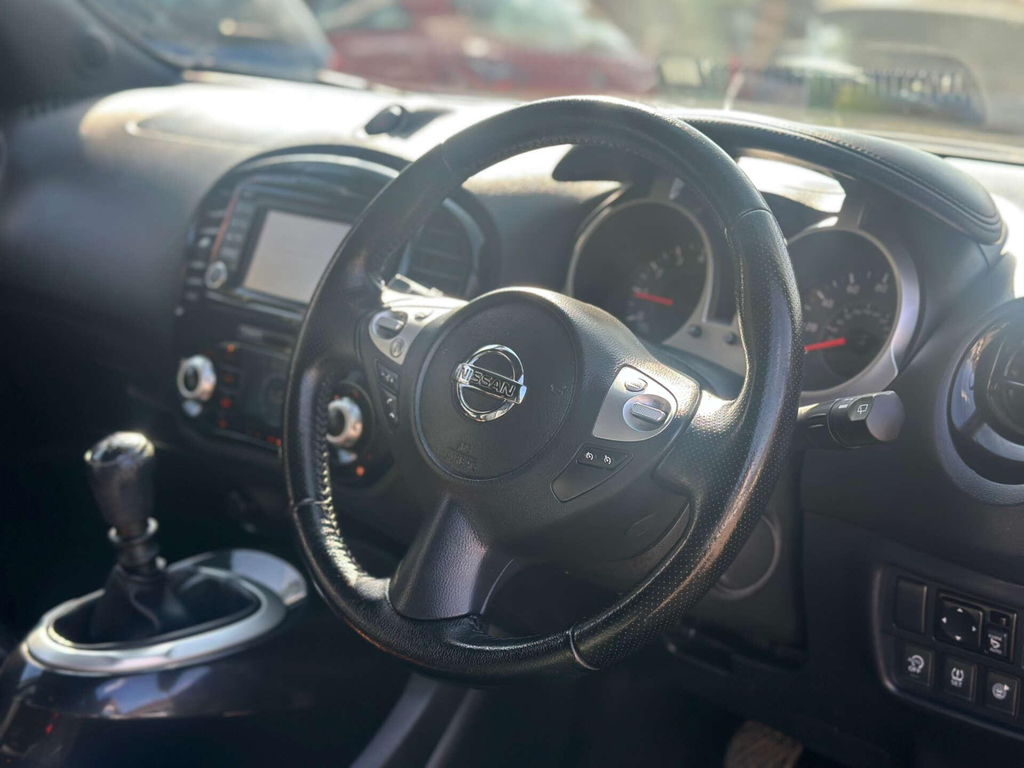 Nissan Juke 1.2 Tekna Dig-t #2