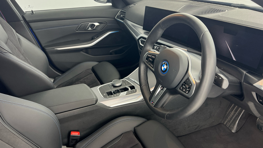 BMW 3 Series 330E M Sport Saloon #6
