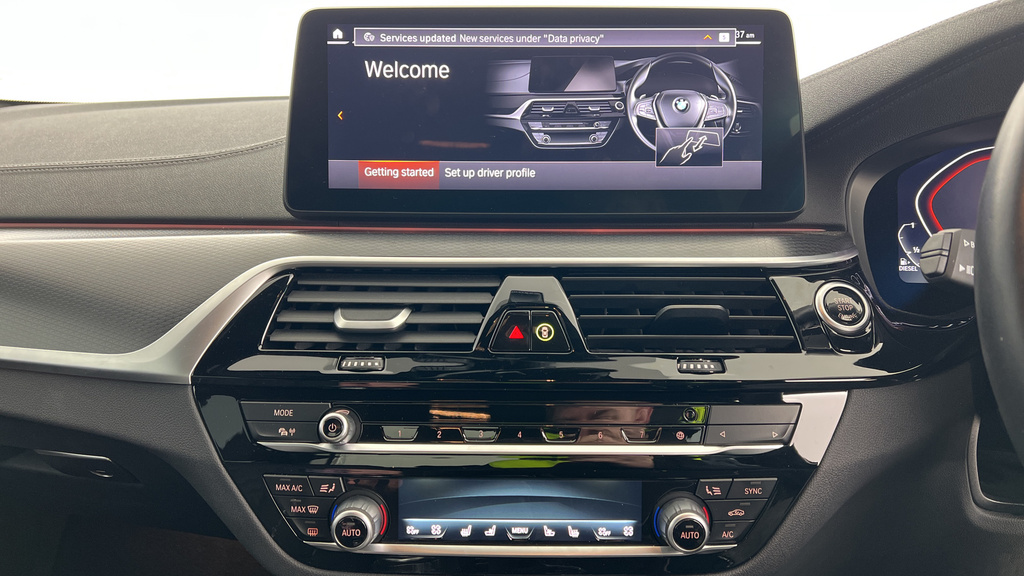 BMW 5 Series 545E Xdrive M Sport Saloon Grey #8
