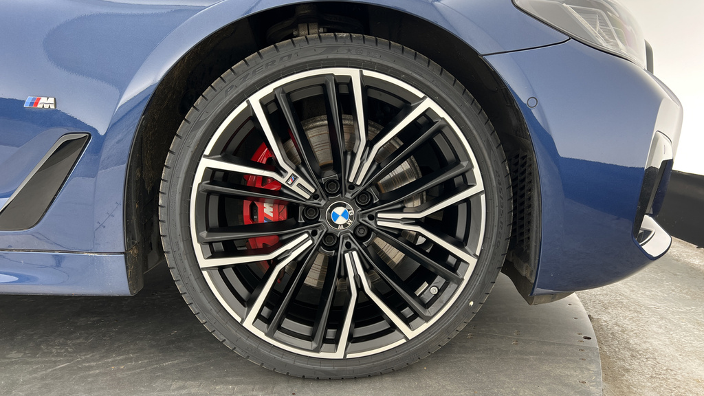 BMW 5 Series 545E Xdrive M Sport Saloon Grey #14