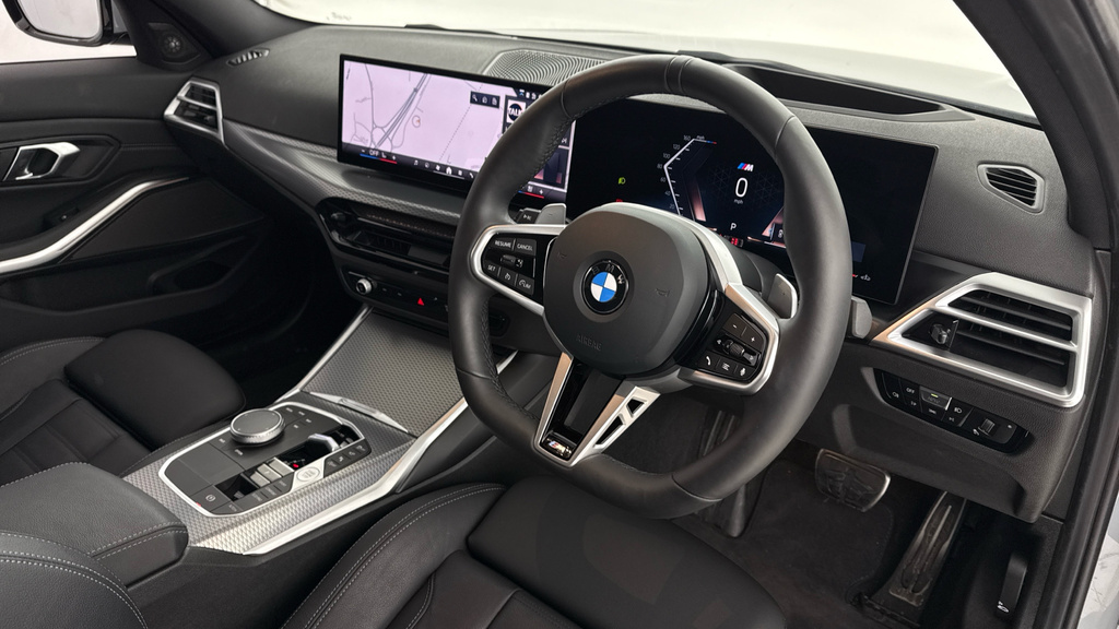 BMW 3 Series 320I M Sport Saloon YE75OYV #6