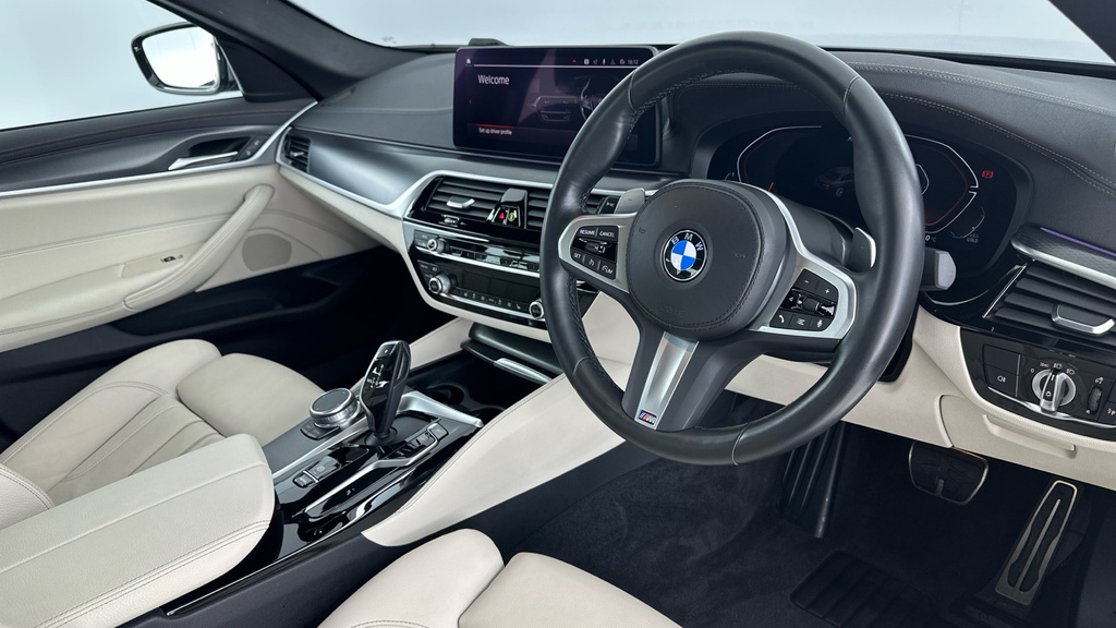 BMW 5 Series 530D Xdrive M Sport Saloon #6