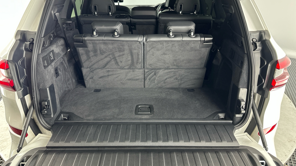 BMW X5 Xdrive30d M Sport Techplus Pack Black #13