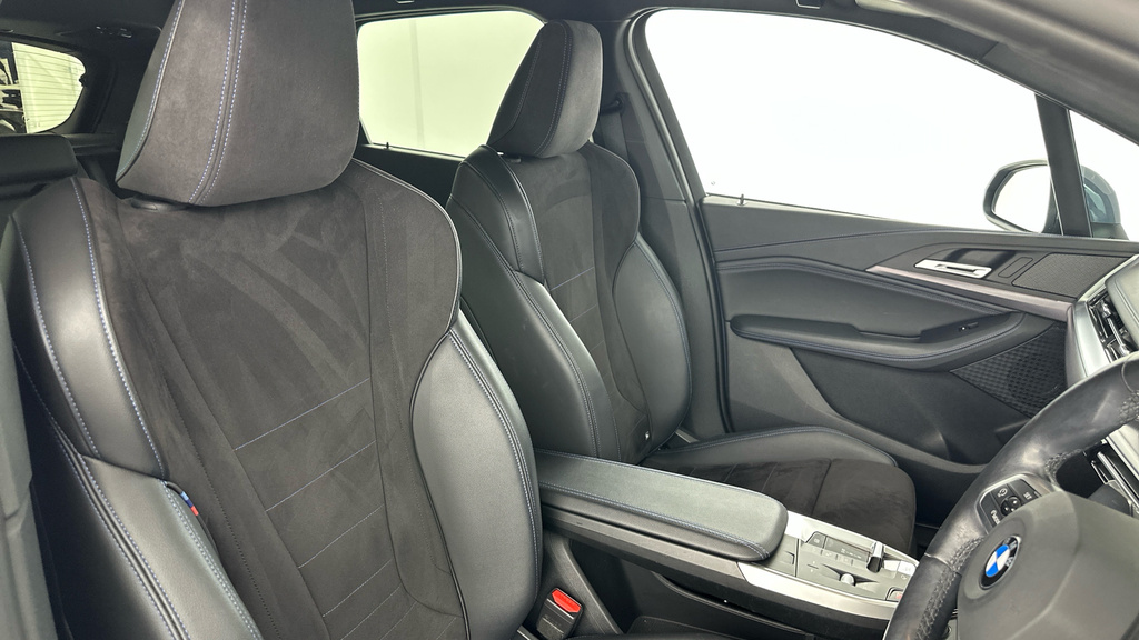 BMW 2 Series Active Tourer Luxury Blue #11