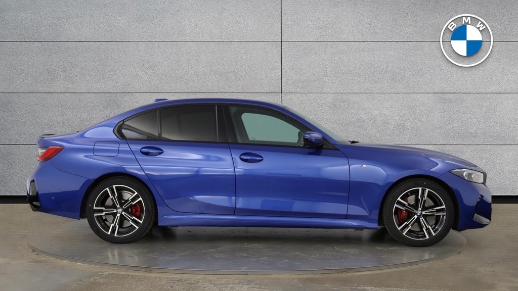 BMW 3 Series 320I M Sport Saloon YB75AYA #3