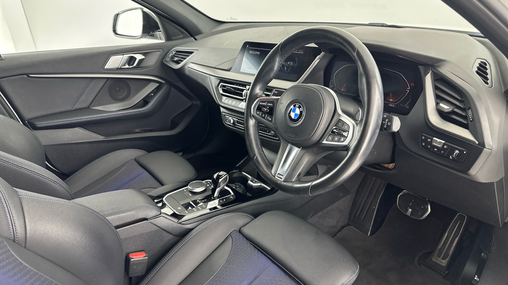 BMW 1 Series 118I M Sport PK72YLU #6