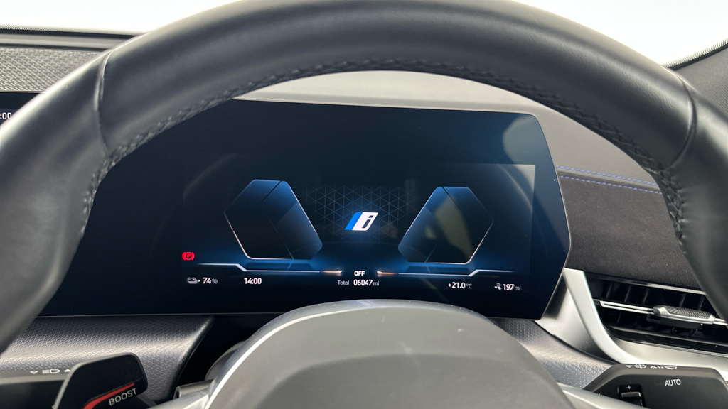 BMW iX2 20 66.5Kwh M Sport Edrive #9