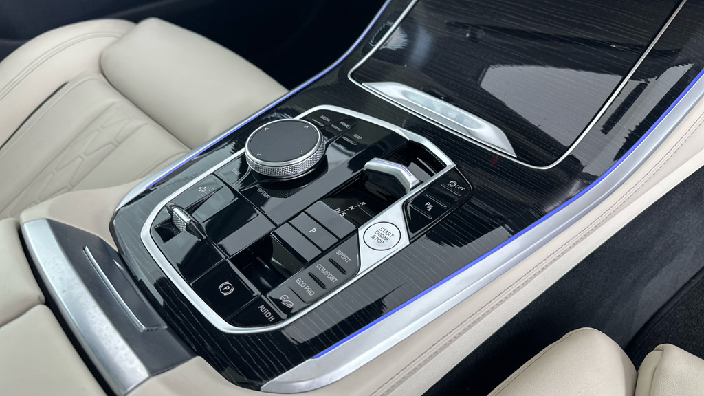 BMW X5 Xdrive M60i Mht Black #19