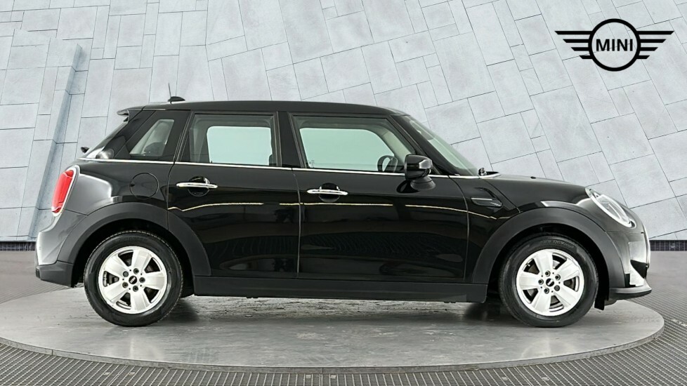 Mini Hatch 5-Door Hatch Cooper Classic KT72OGX Black #3