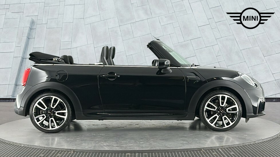 Mini Convertible Convertible Cooper Sport YB24GVF Black #3
