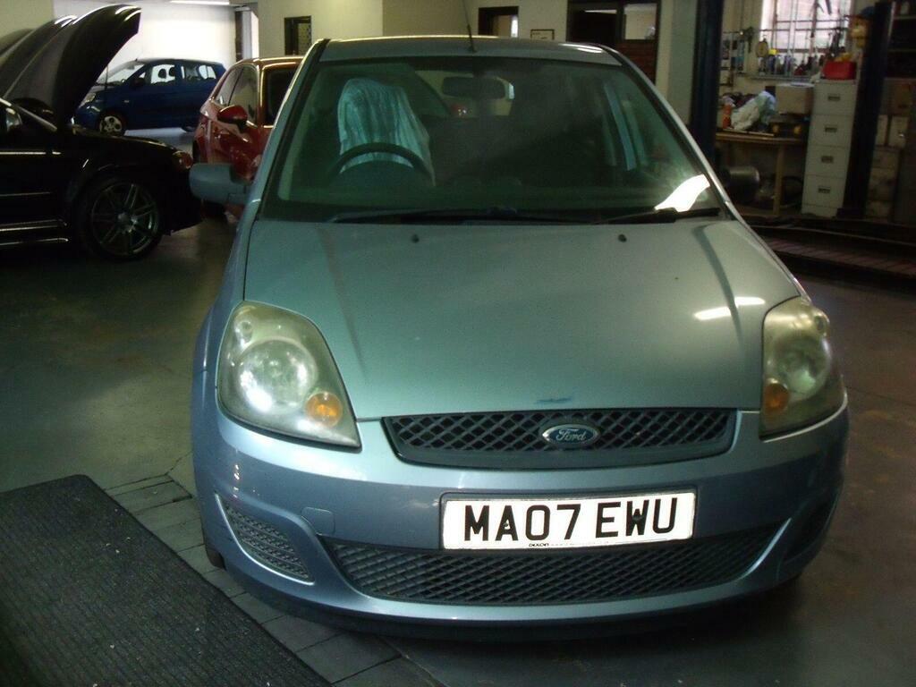 Ford Fiesta 1.25 Style Blue