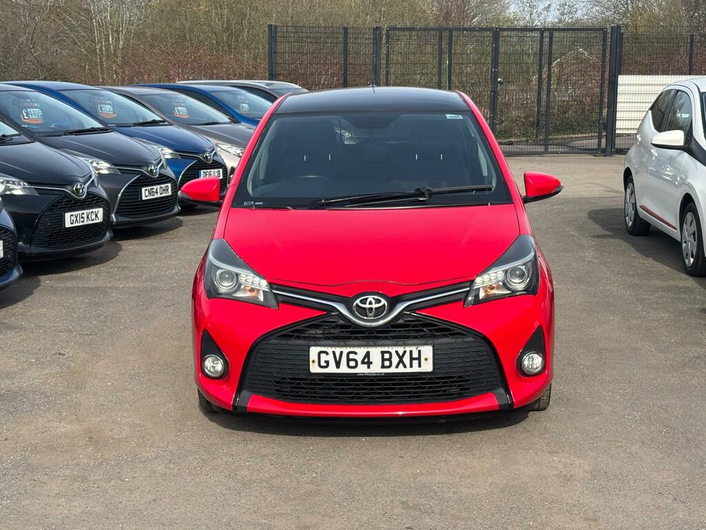 Toyota Yaris 1.33 Dual Vvt-i Sport Euro 5 Euro 5 GV64BXH Red #2