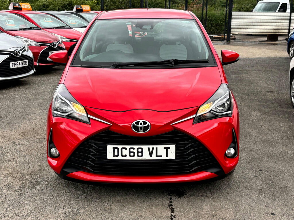 Toyota Yaris 1.5 Vvt-i Icon Euro 6 Red #2