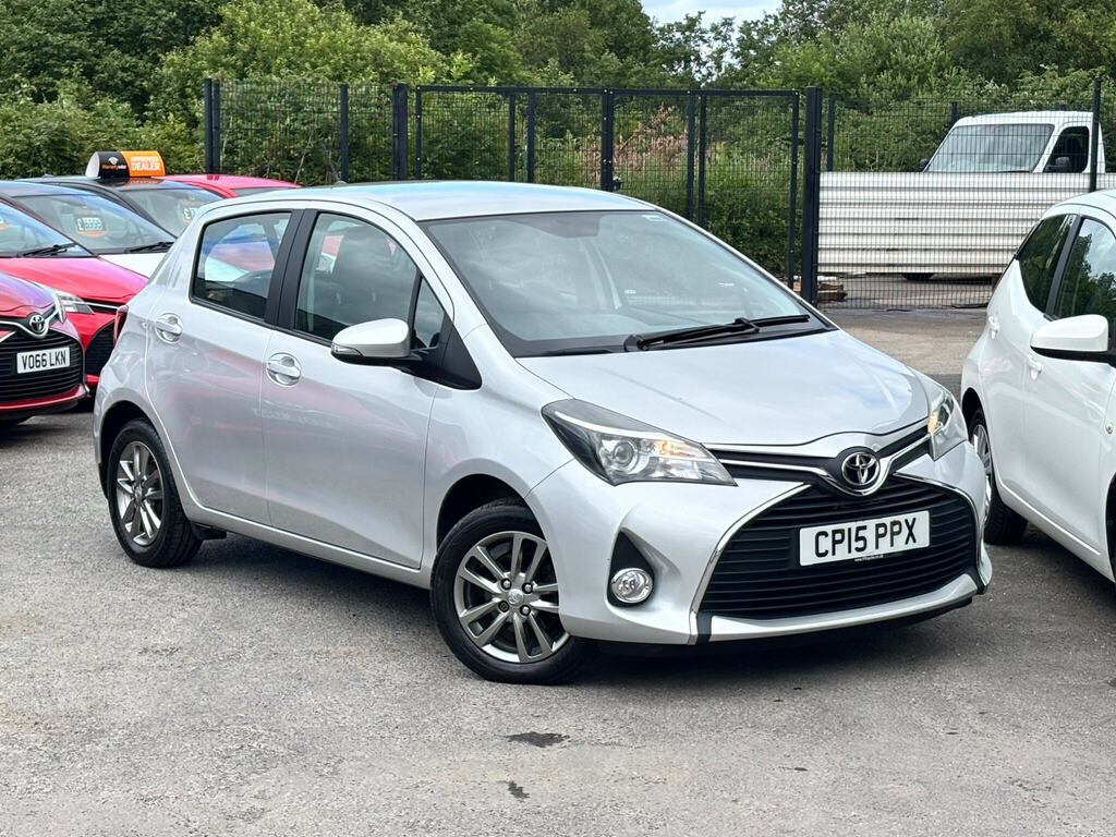 Toyota Yaris 1.33 Dual Vvt-i Icon Euro 5 Euro 5 Silver