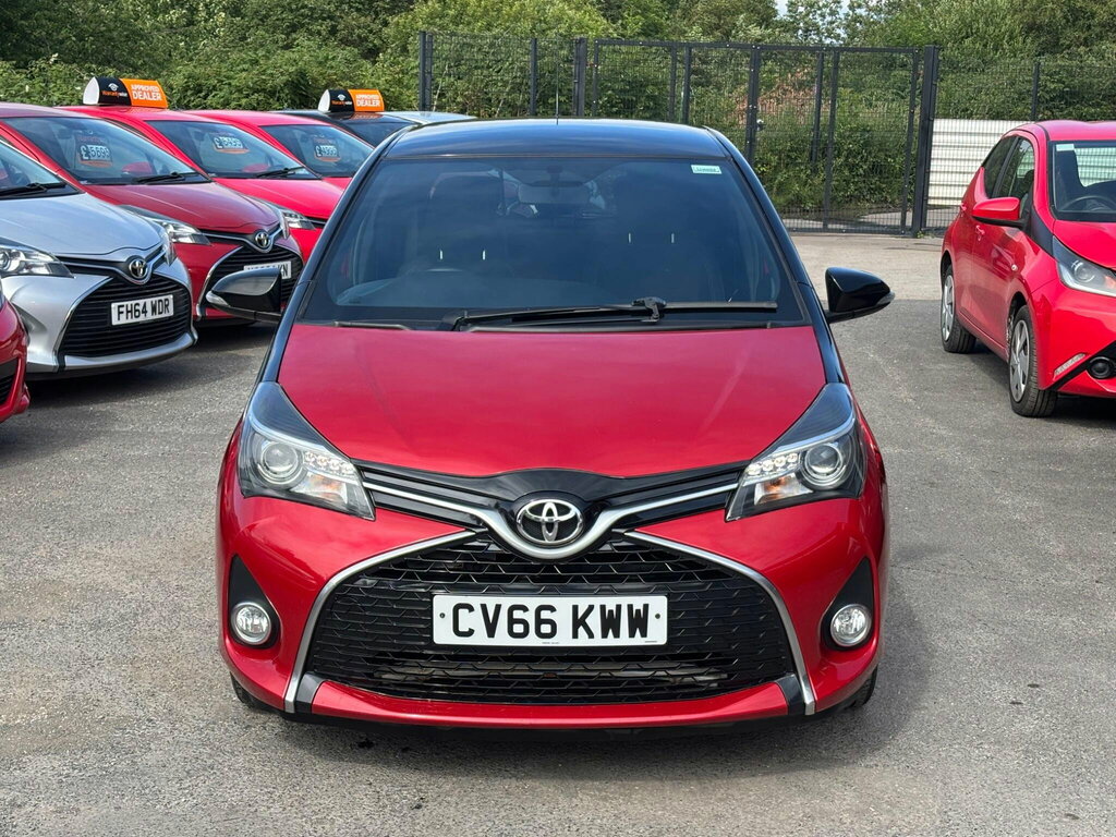 Toyota Yaris 1.33 Dual Vvt-i Design Euro 6 Red #2