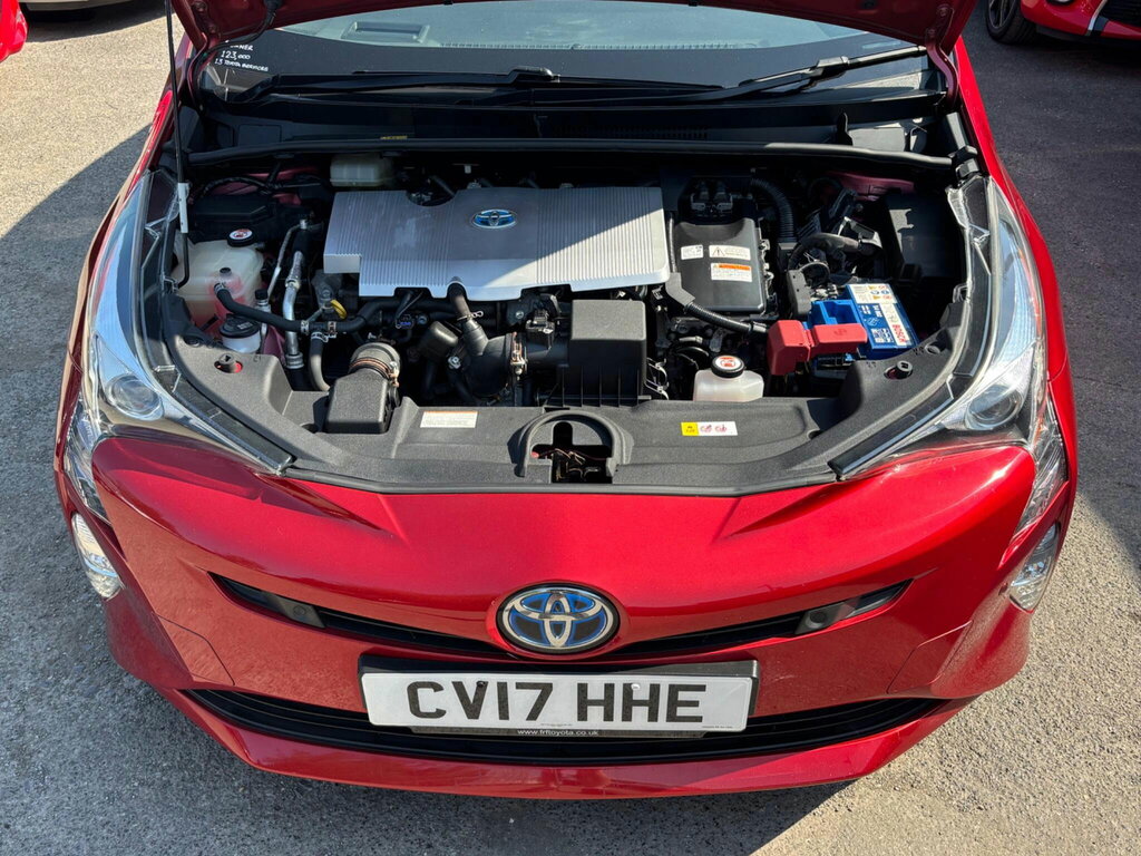 Toyota Prius 1.8 Vvt-h Excel Cvt Euro 6 Ss 15In Alloy White #26