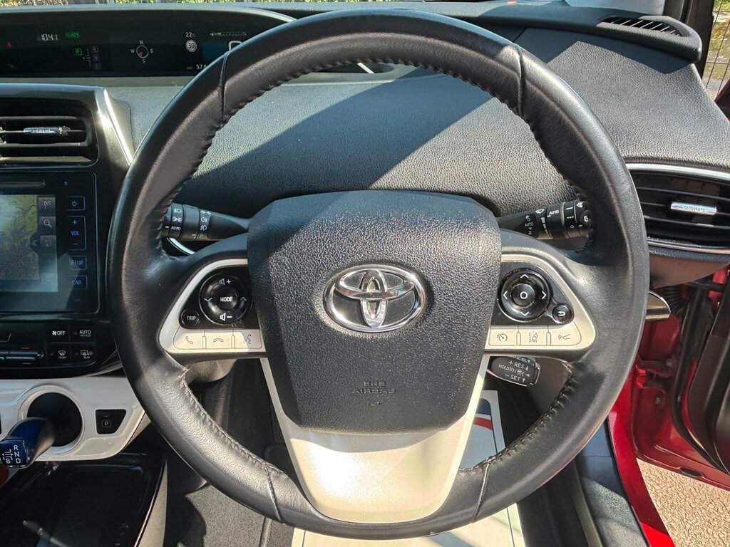 Toyota Prius 1.8 Vvt-h Excel Cvt Euro 6 Ss 15In Alloy White #32