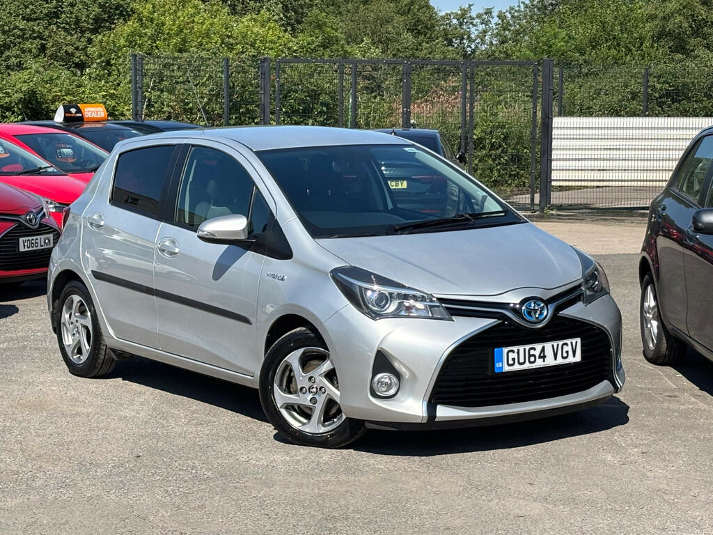 Toyota Yaris 1.5 Vvt-h Icon E-cvt Euro 6 Silver