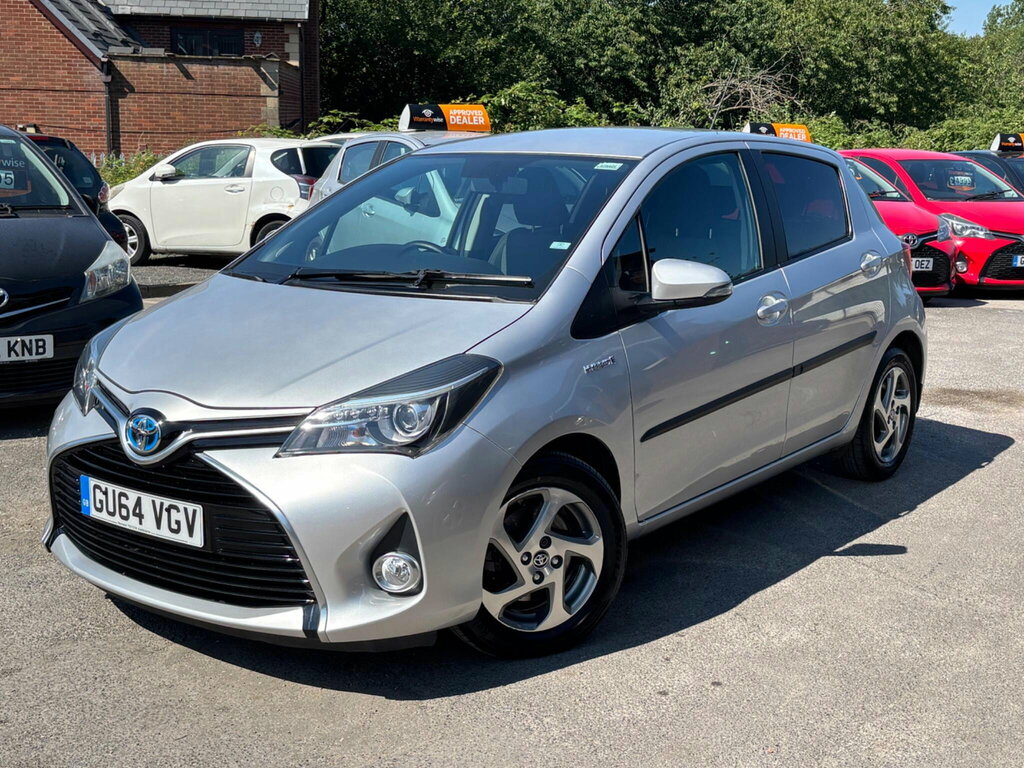 Toyota Yaris 1.5 Vvt-h Icon E-cvt Euro 6 Silver #3