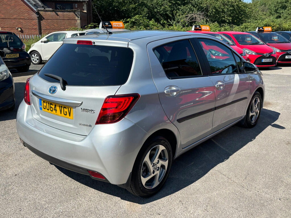 Toyota Yaris 1.5 Vvt-h Icon E-cvt Euro 6 Silver #6