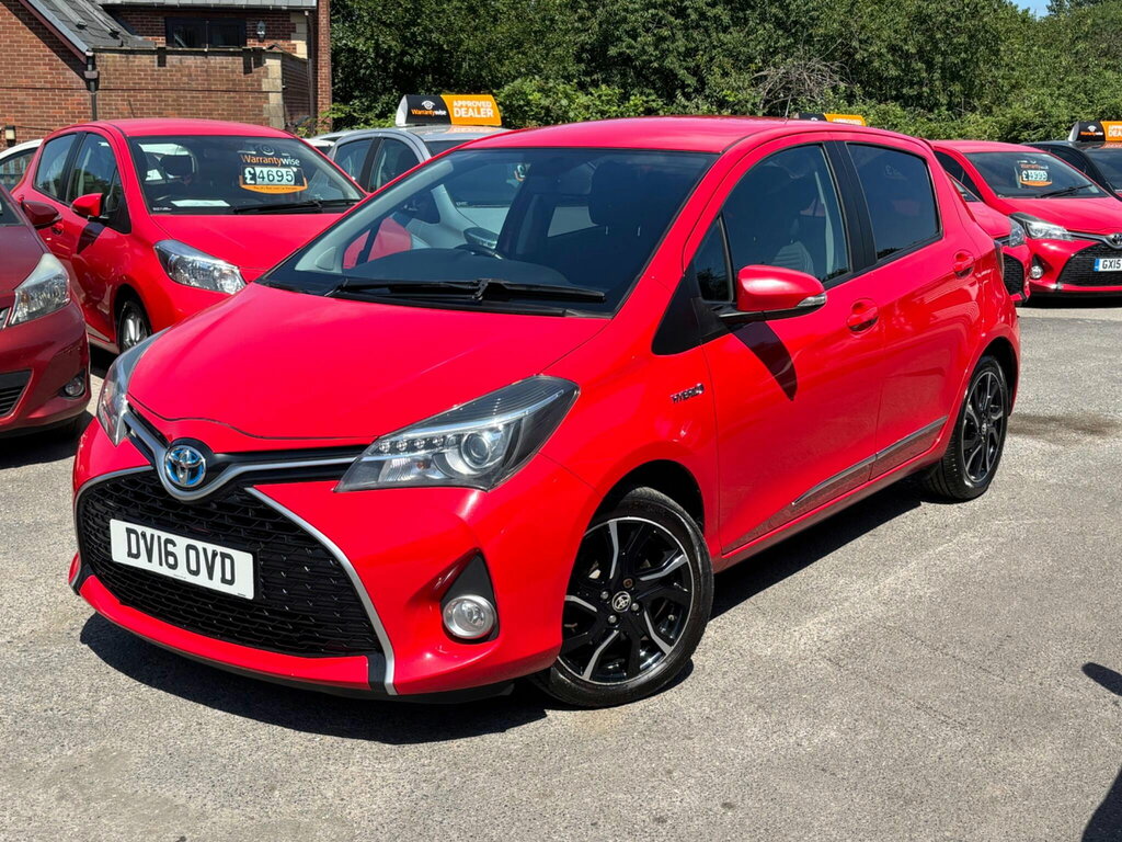 Toyota Yaris 1.5 Vvt-h Design E-cvt Euro 6 Red #3
