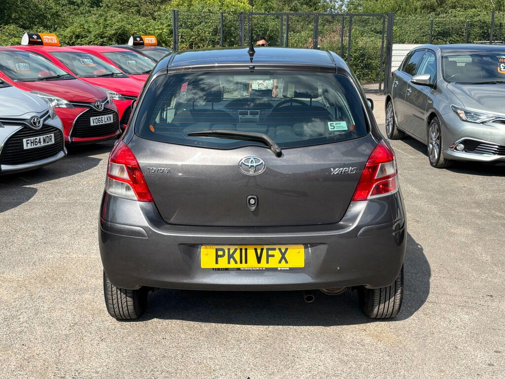 Toyota Yaris 1.33 Dual Vvt-i Tr Euro 5 Ss Grey #5