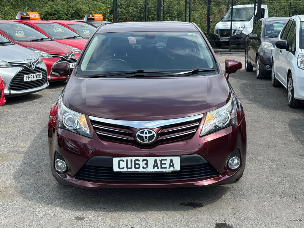 Toyota Avensis 2.0 D-4d Icon Plus Euro 5 Red #2