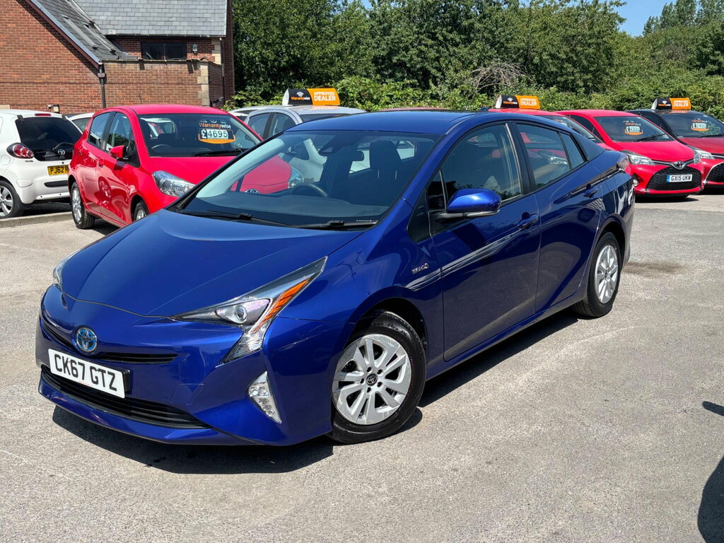 Toyota Prius Excel White #47