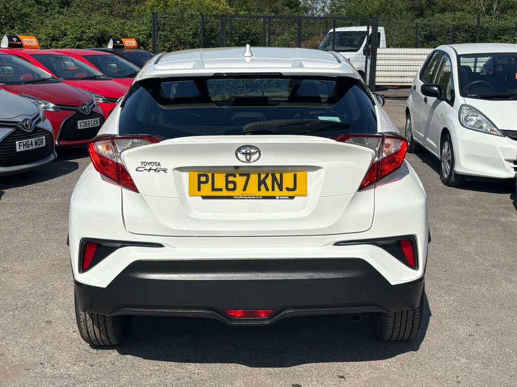 Toyota C-Hr 1.2 Vvt-i Icon Euro 6 Ss White #5