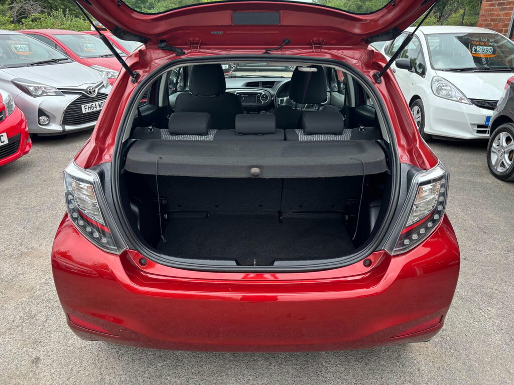 Toyota Yaris Hatchback Grey #43