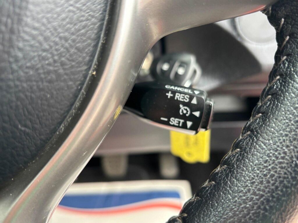 Toyota Yaris Hatchback Grey #34
