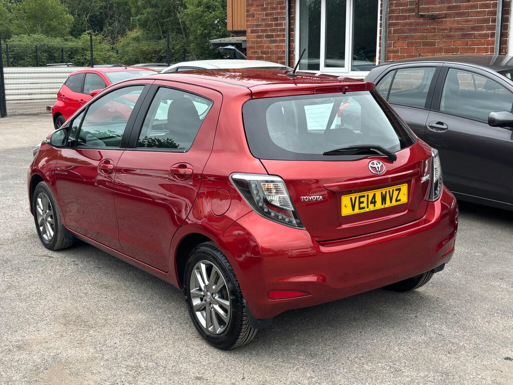 Toyota Yaris Hatchback Grey #26