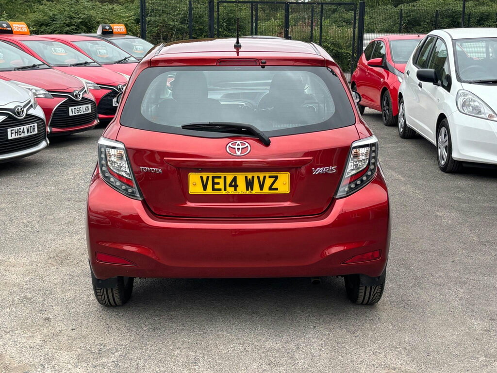Toyota Yaris Hatchback Grey #27