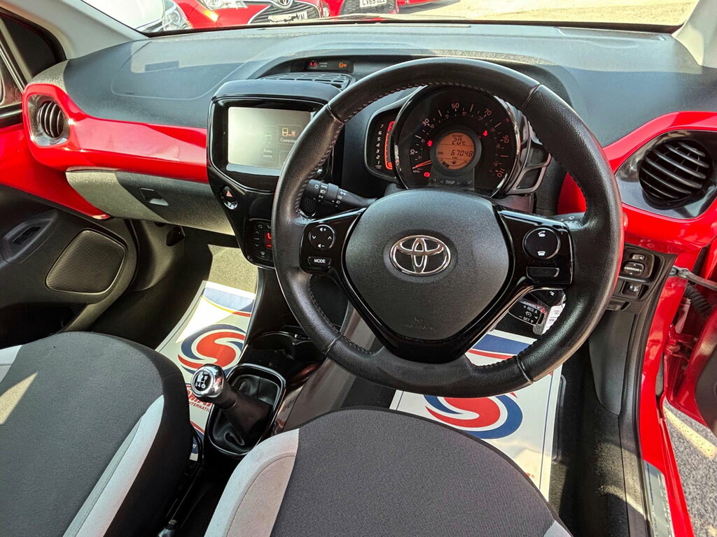 Toyota Aygo Hatchback Red #12