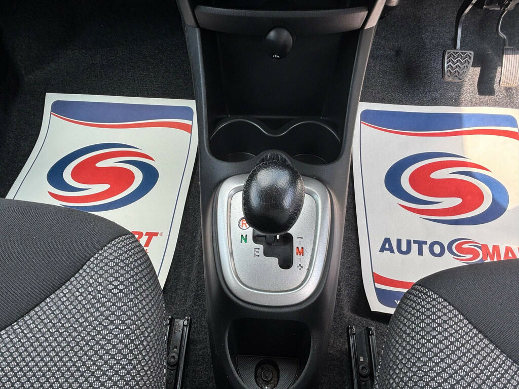 Toyota Aygo Fire Black #40