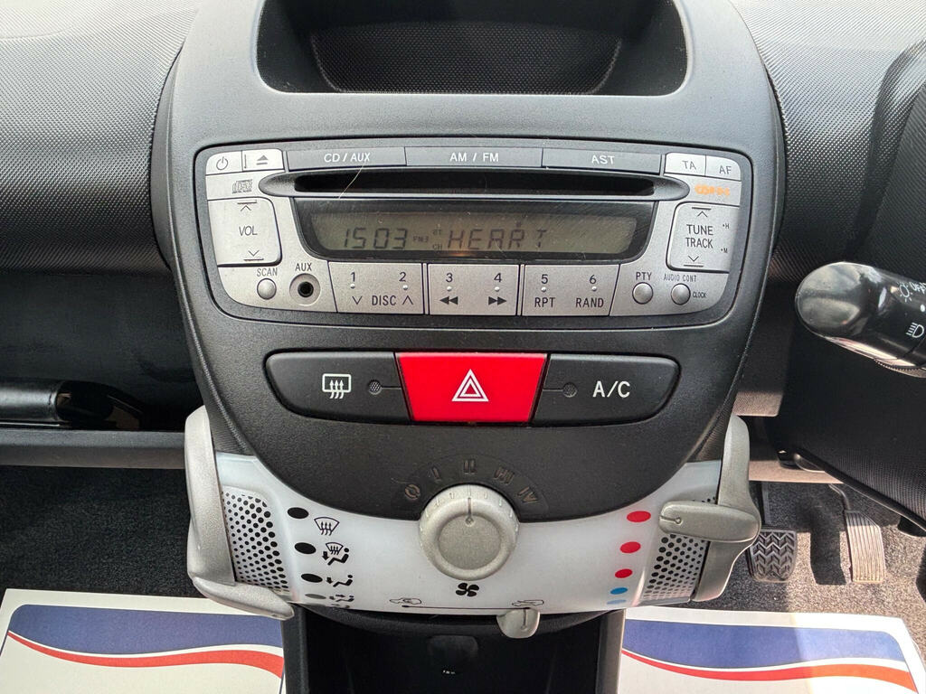 Toyota Aygo Fire Black #13