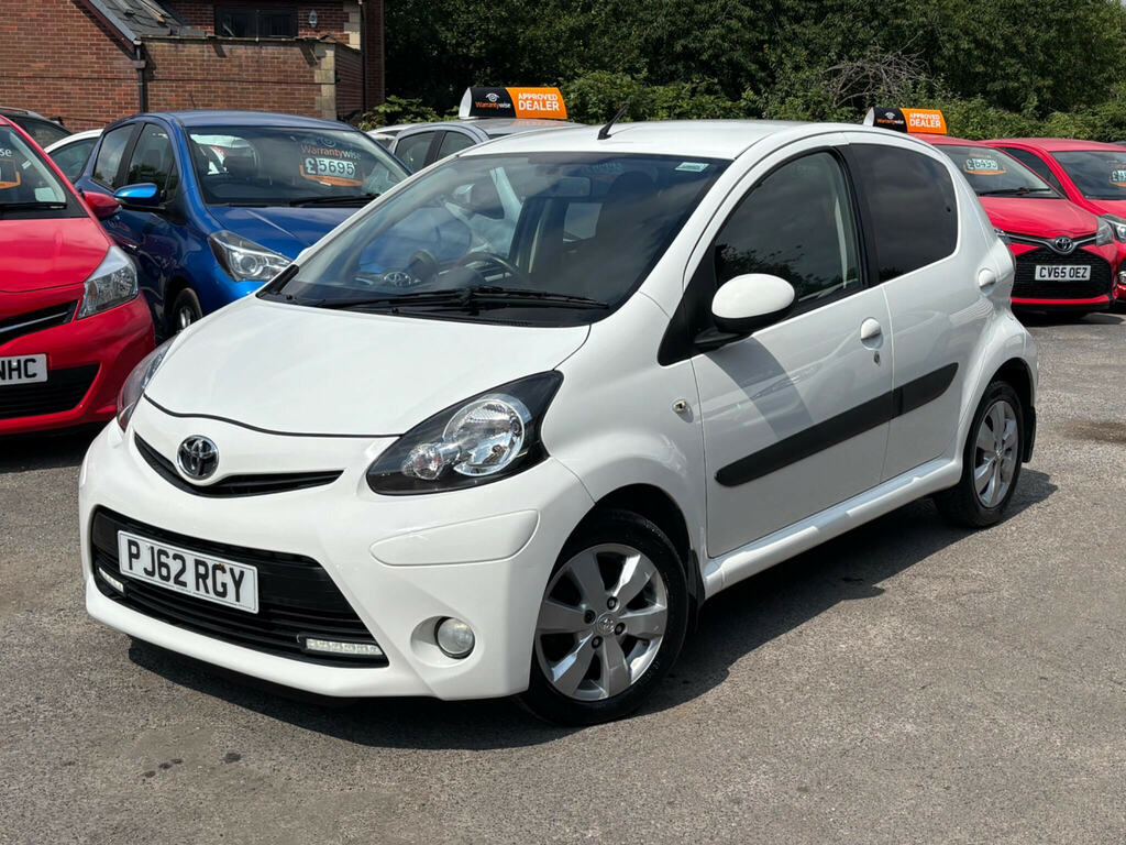 Toyota Aygo Fire Black #29