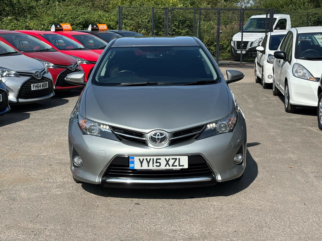 Toyota Auris 1.4 D-4d Icon Plus Euro 5 Ss Grey #2