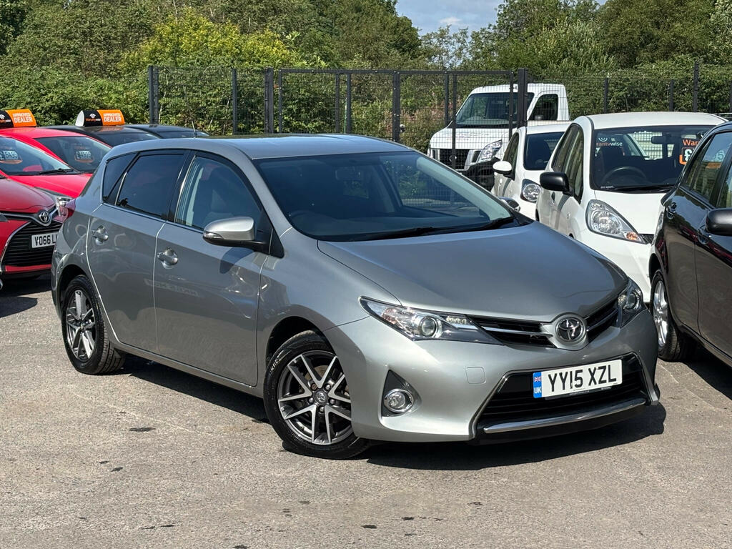 Toyota Auris 1.4 D-4d Icon Plus Euro 5 Ss Grey