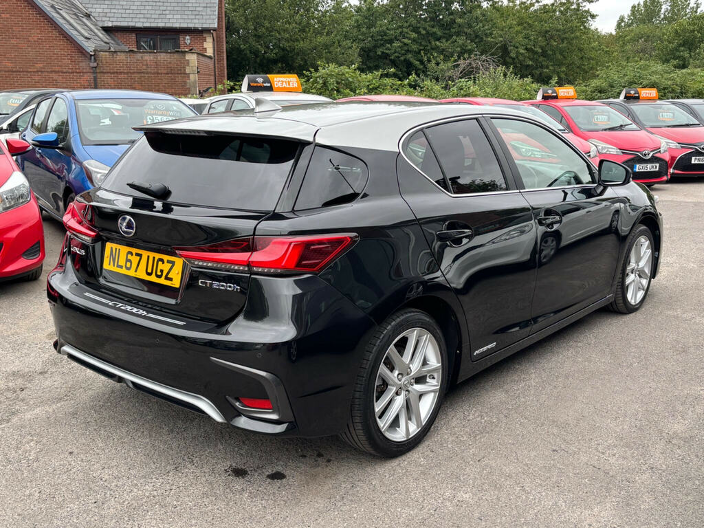 Lexus CT 1.8 Premier Cvt Euro 6 Ss White #54