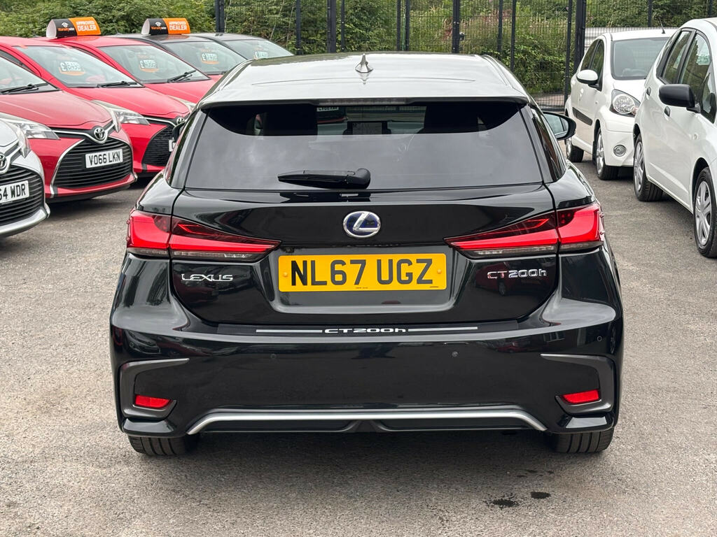 Lexus CT 1.8 Premier Cvt Euro 6 Ss White #53
