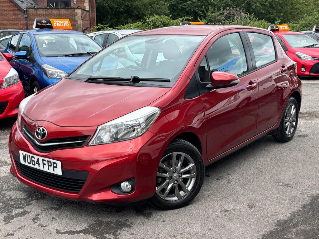 Toyota Yaris 1.4 D-4d Icon Plus Euro 5 Red #3