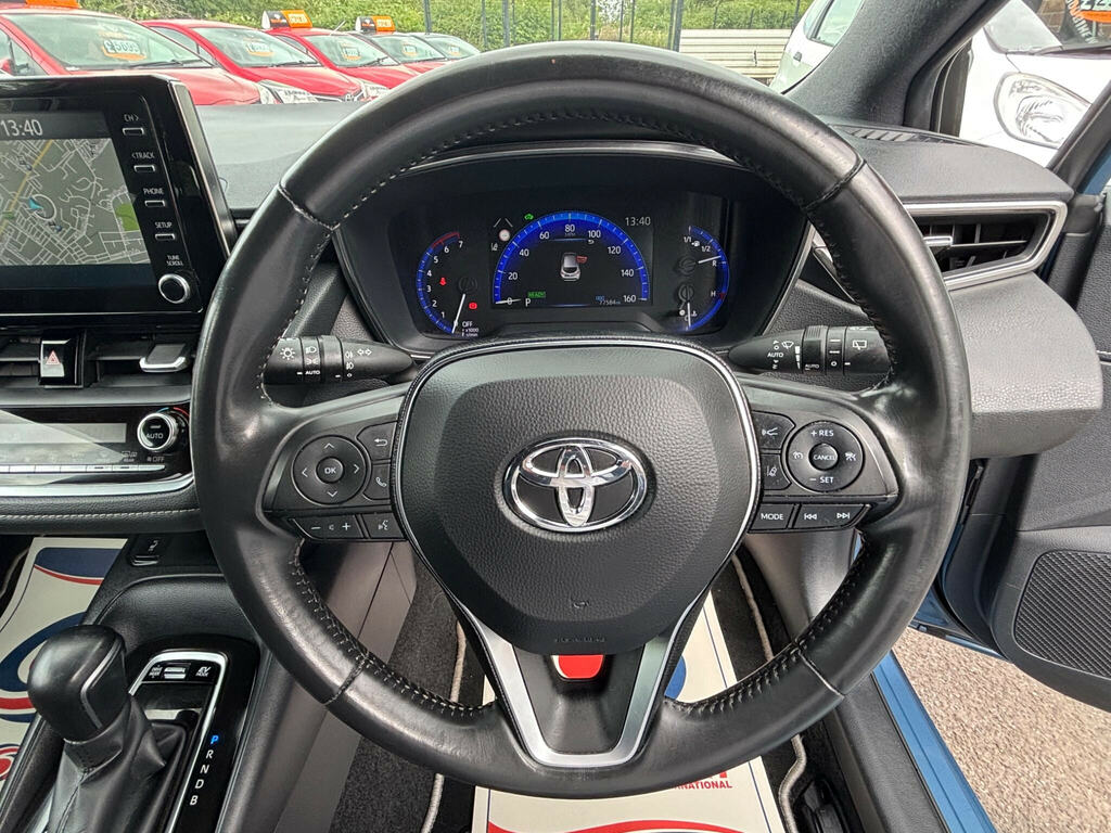Toyota Corolla Vvt-i Design Red #15