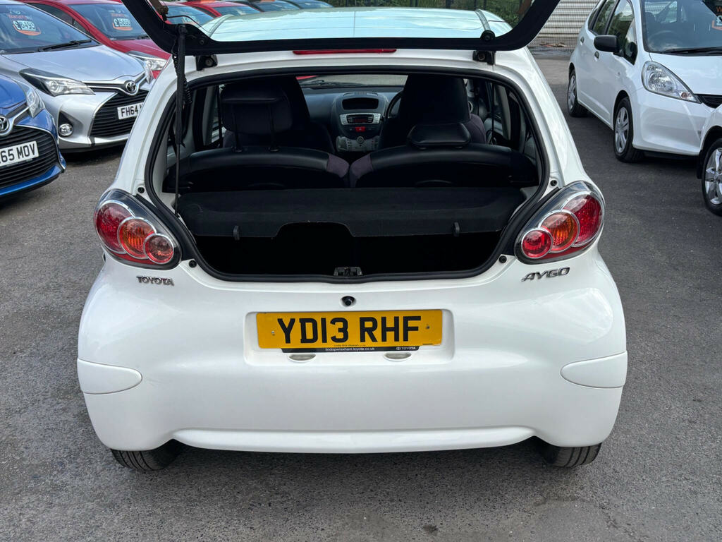 Toyota Aygo Hatchback 1.0 Black #14